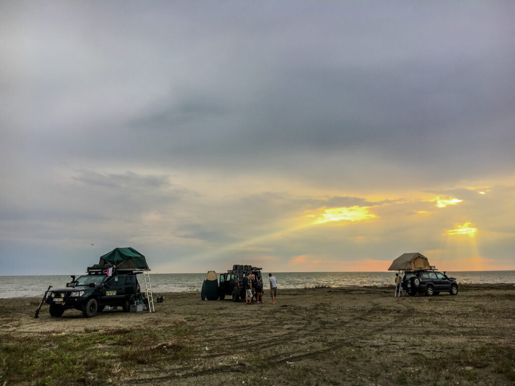 WYPRAWA JEDWABNYM SZLAKIEM BEZASFALTU