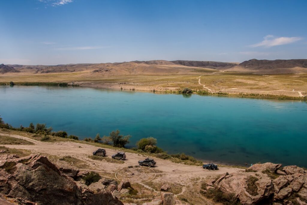 RELACJA Z WYPRAWY JEDWABNYM SZLAKIEM - KAZACHSTAN WYPRAWA JEDWABNYM SZLAKIEM