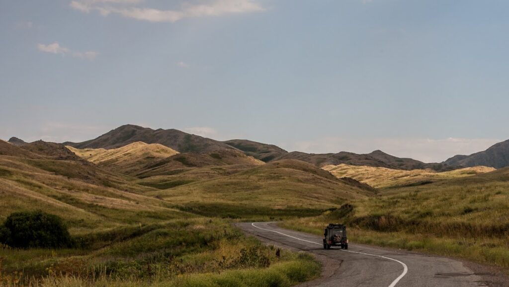 RELACJA Z WYPRAWY JEDWABNYM SZLAKIEM - KAZACHSTAN WYPRAWA JEDWABNYM SZLAKIEM