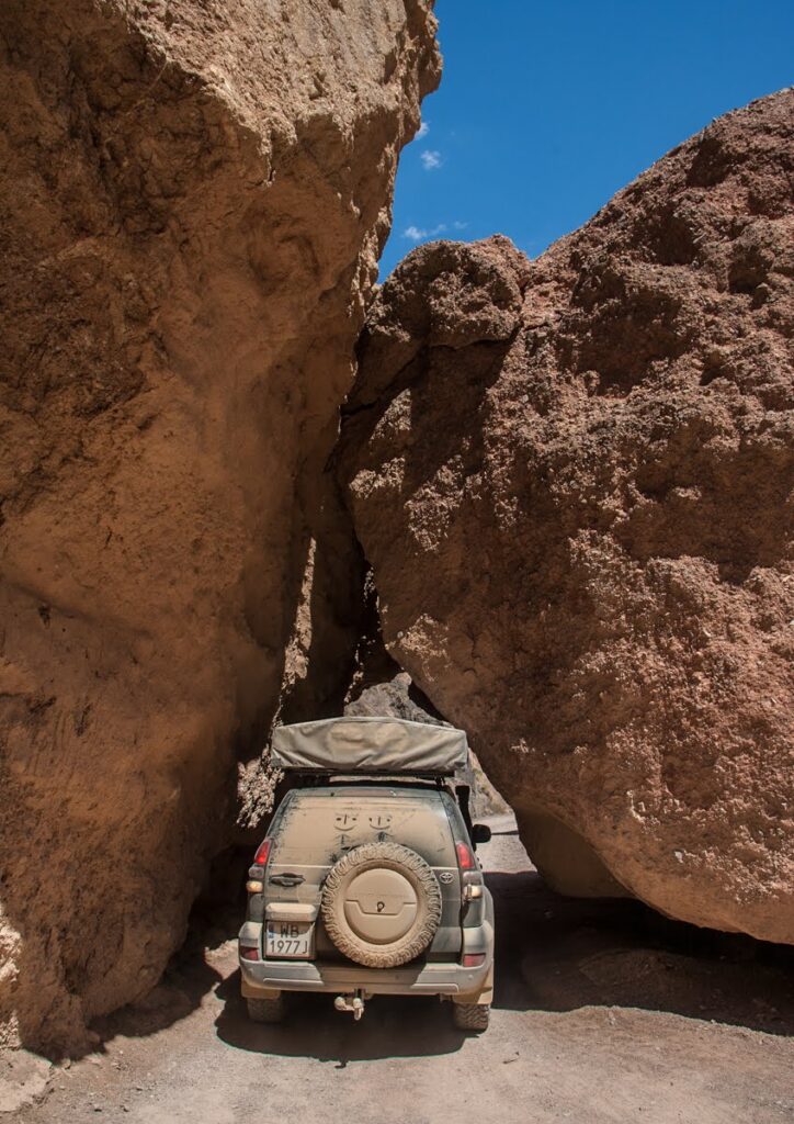 RELACJA Z WYPRAWY JEDWABNYM SZLAKIEM - KAZACHSTAN WYPRAWA JEDWABNYM SZLAKIEM