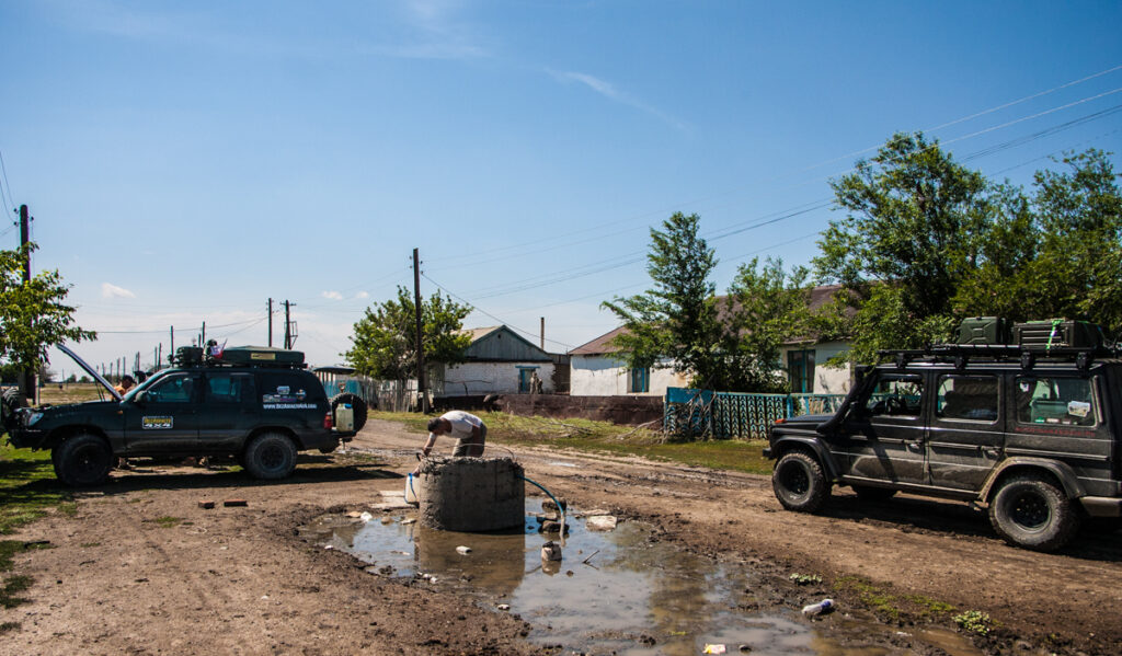 WYPRAWA JEDWABNYM SZLAKIEM BEZASFALTU