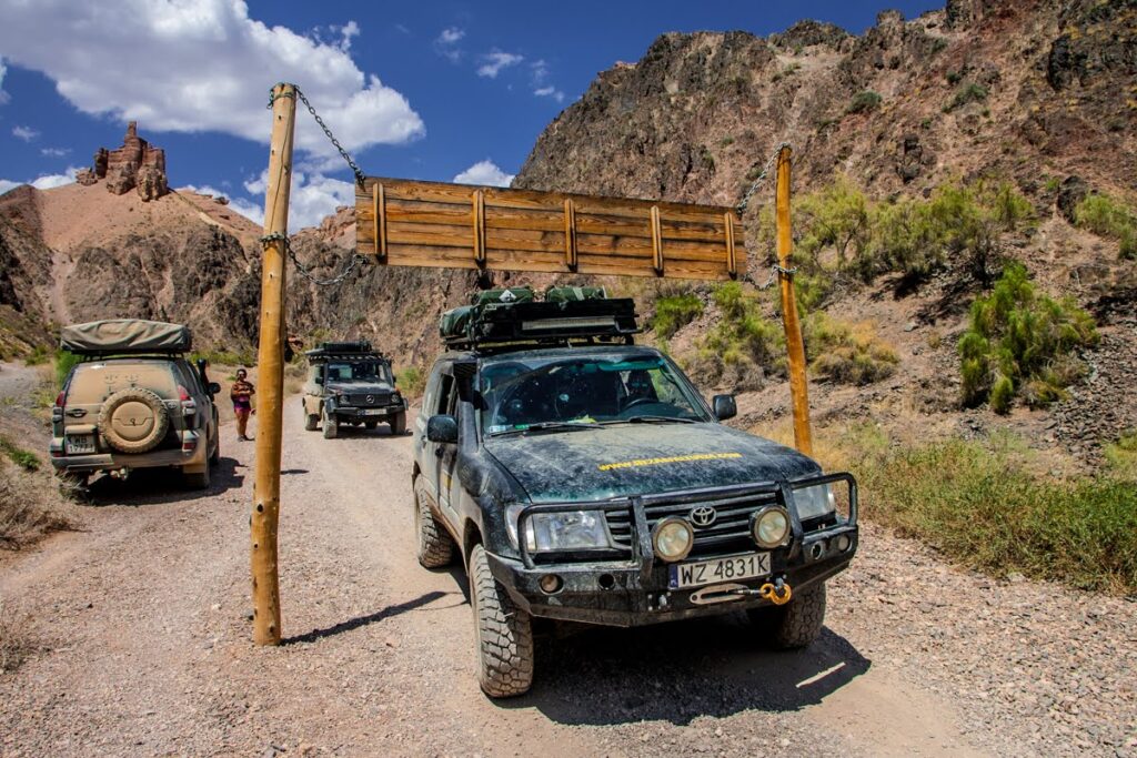 RELACJA Z WYPRAWY JEDWABNYM SZLAKIEM - KAZACHSTAN WYPRAWA JEDWABNYM SZLAKIEM